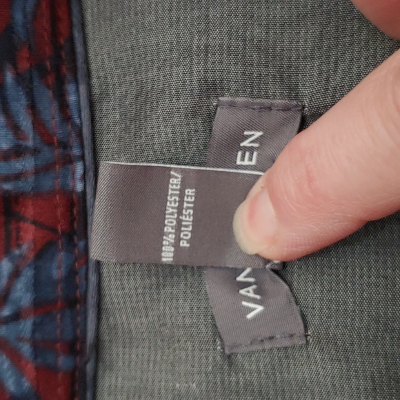 Van Heusen Men's Size Large Tall 16.5-17 Short Sleeved, Split Hem Buttondown NWT - Picture 6 of 9